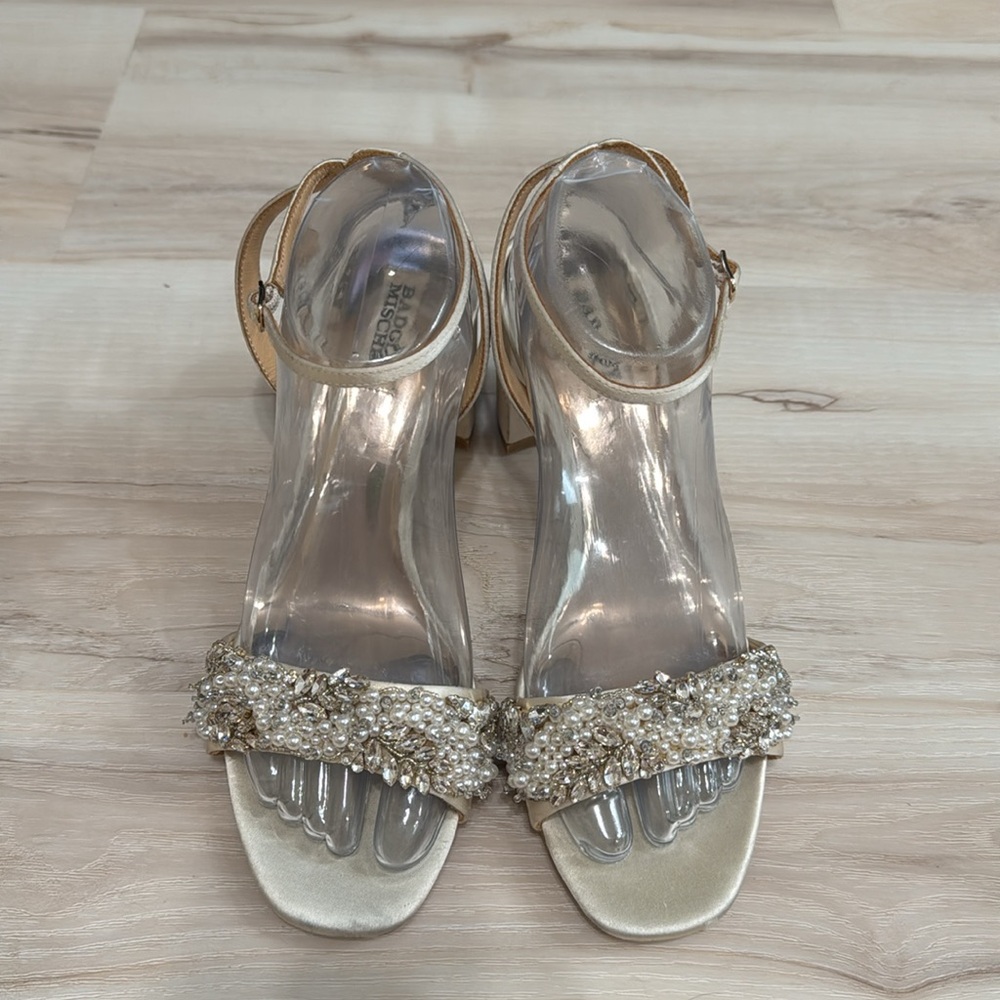 Badgley Mischka Clara Embellished Block Heel Sandals Size 6 Bridal Glam - Picture 3 of 9